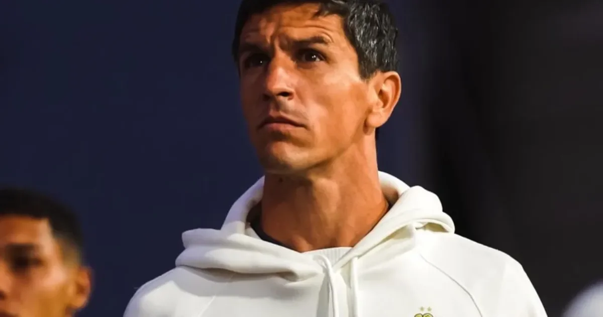 Gimnasia enfrenta críticas tras un primer tiempo decepcionante en La Plata