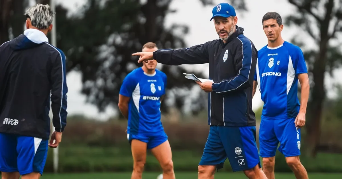 Gimnasia presenta una alineación renovada para enfrentar a Acassuso en la Copa Argentina