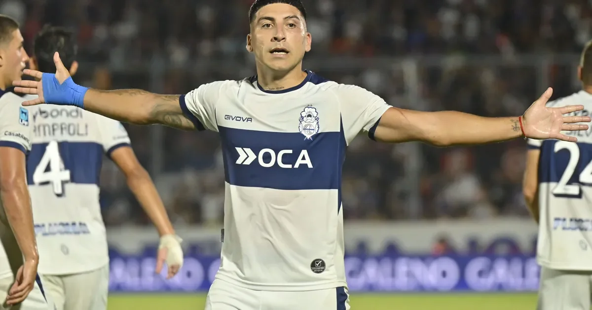 Gimnasia rechaza oferta de Lanús por Marcelo Torres, la negociación se complica.