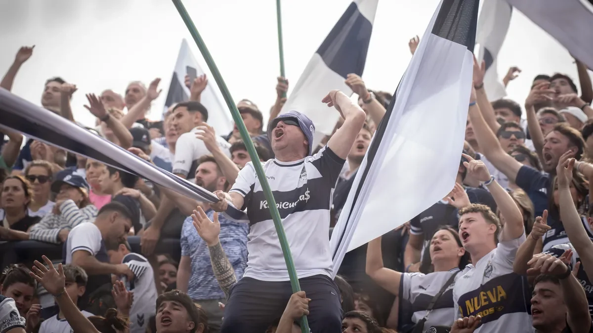 Gimnasia restringe el acceso al Clásico Platense solo a sus socios, generando controversia