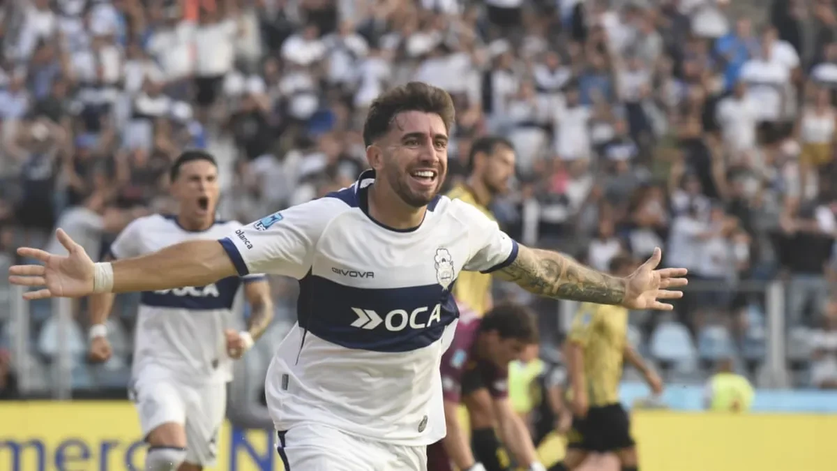 Gimnasia se prepara para un partido decisivo: expectativas y estrategias en juego