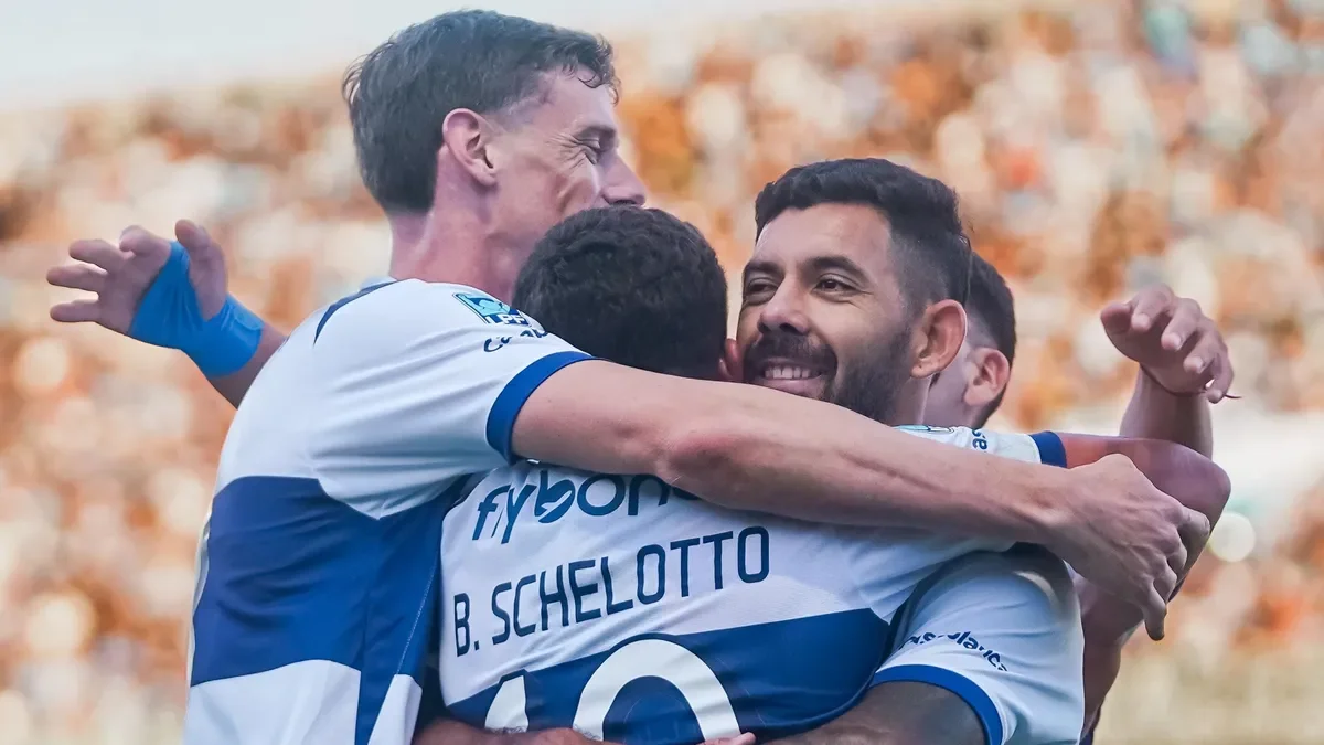 Gimnasia supera a Córdoba y se acerca a la cima del Torneo Apertura en La Plata