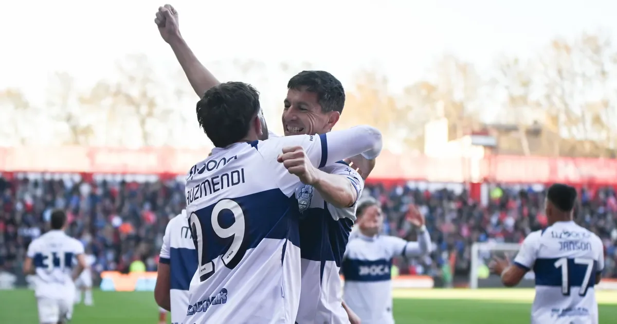 Gimnasia y Banfield se enfrentan en un duelo clave para la clasificación en La Plata