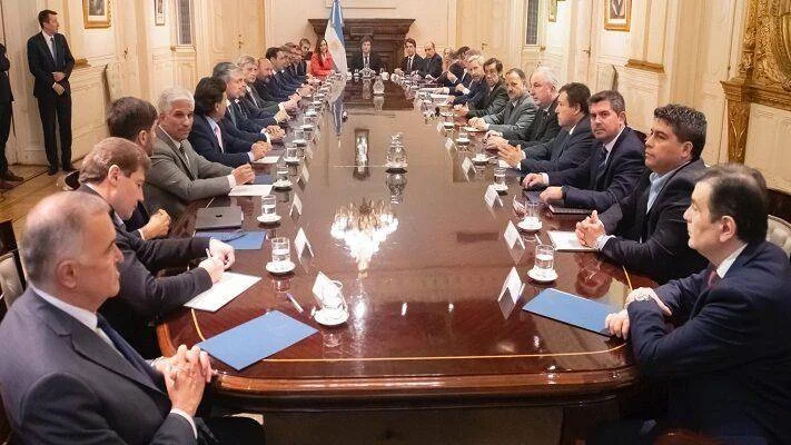 Gobernadores de la región se oponen a la reforma laboral libertaria en Buenos Aires