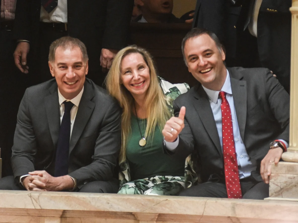 Gobernadores en alerta: el Gobierno busca compensaciones por reforma laboral