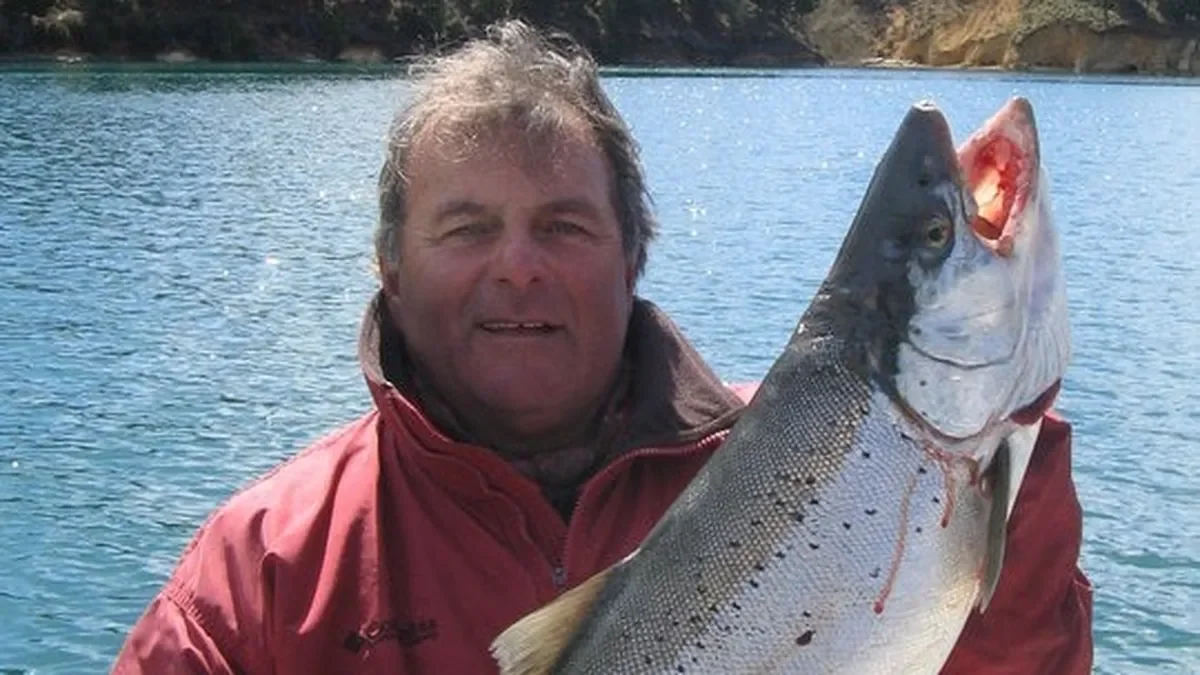 Identifican a la víctima de salmonella en La Plata: un trágico caso que conmueve a la comunidad.