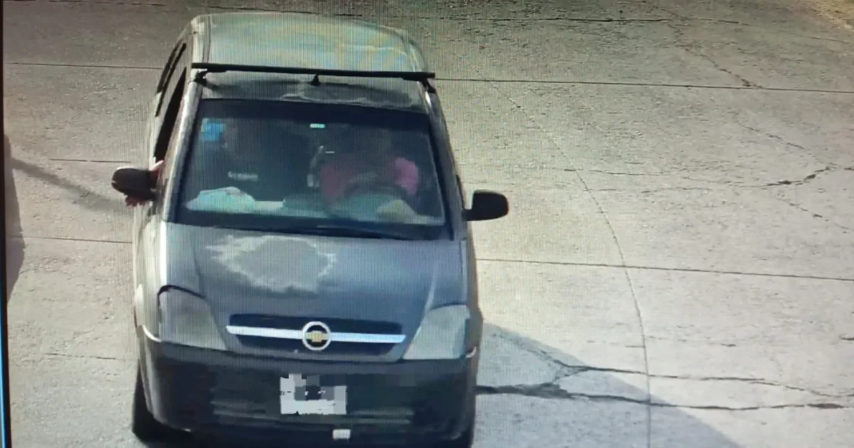 Identifican camioneta involucrada en el atropello de una estudiante en Villa Elvira