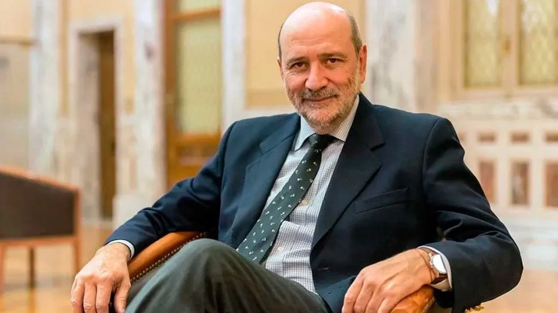 Impacto en la economía local: exministro destaca necesidad de crecimiento sostenible en La Plata