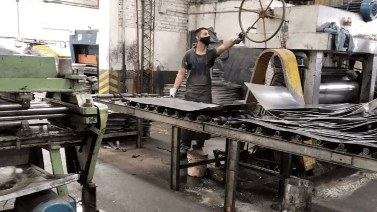 Impacto en La Plata: la industria local enfrenta una caída del 8,3% y 40% de capacidad ociosa