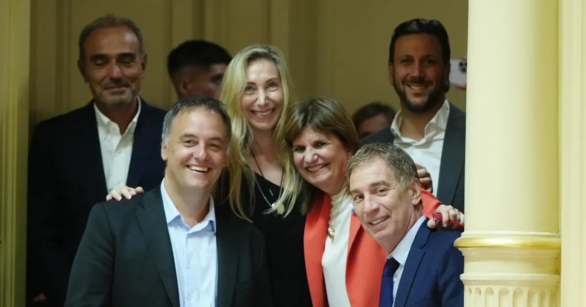 Impacto en trabajadores de La Plata: la reforma laboral avanza en el Senado.