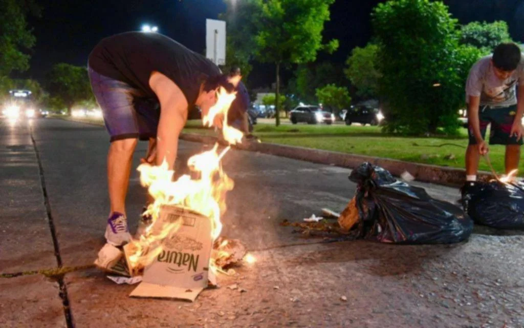 Ingenieros alertan sobre el riesgo eléctrico en La Plata: vecinos preocupados por la seguridad