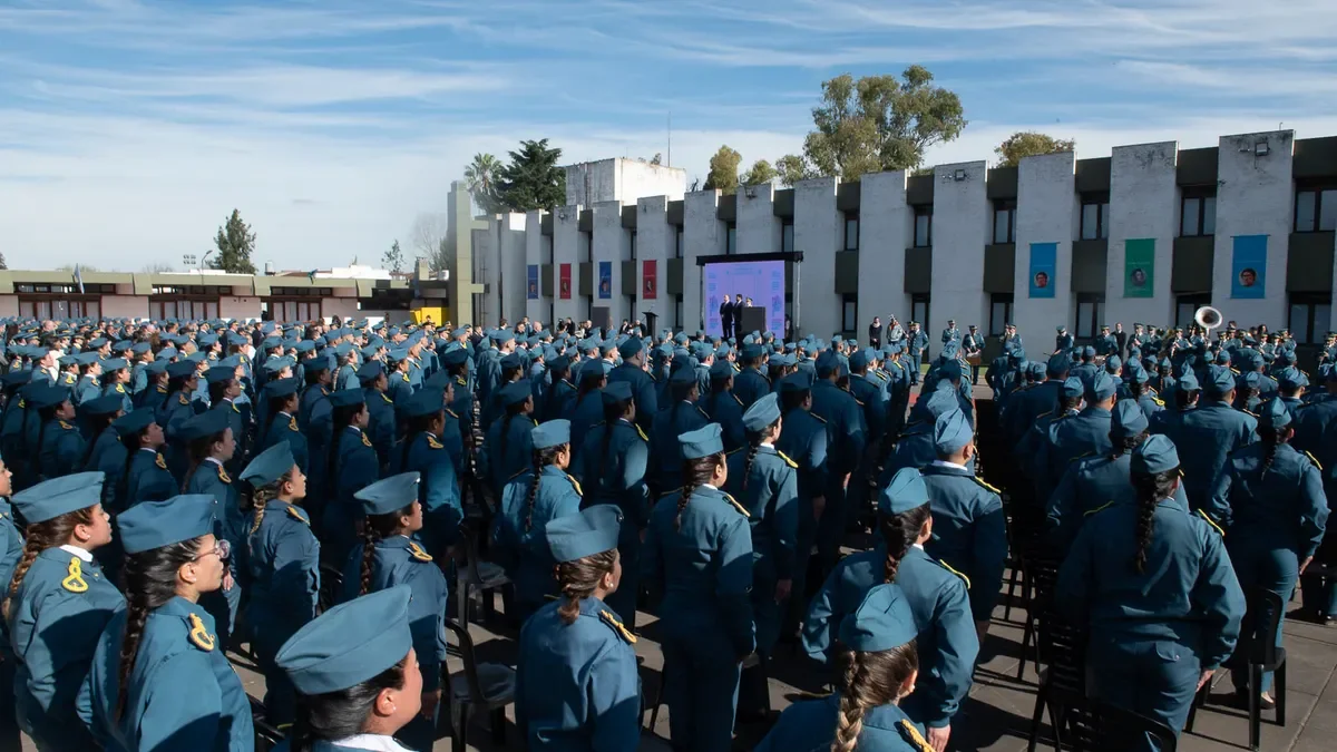 Inquietud en La Plata: alumnos de la Escuela de Cadetes denuncian irregularidades y falta de respuestas