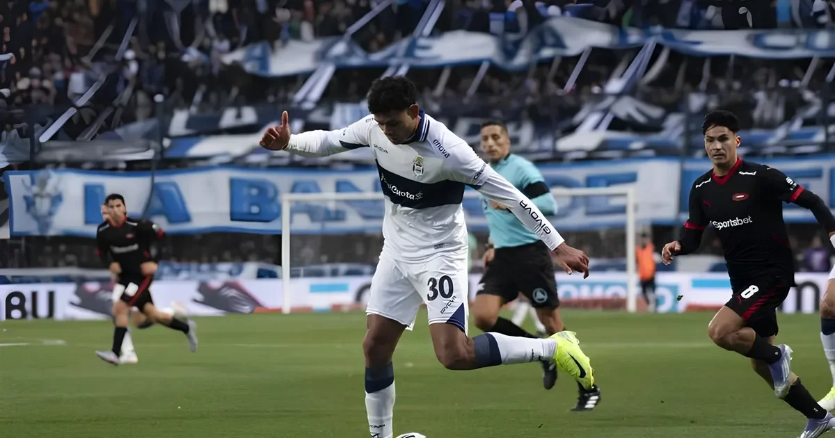 Jorge De Asís se despide de Gimnasia y parte hacia España para unirse al Levante