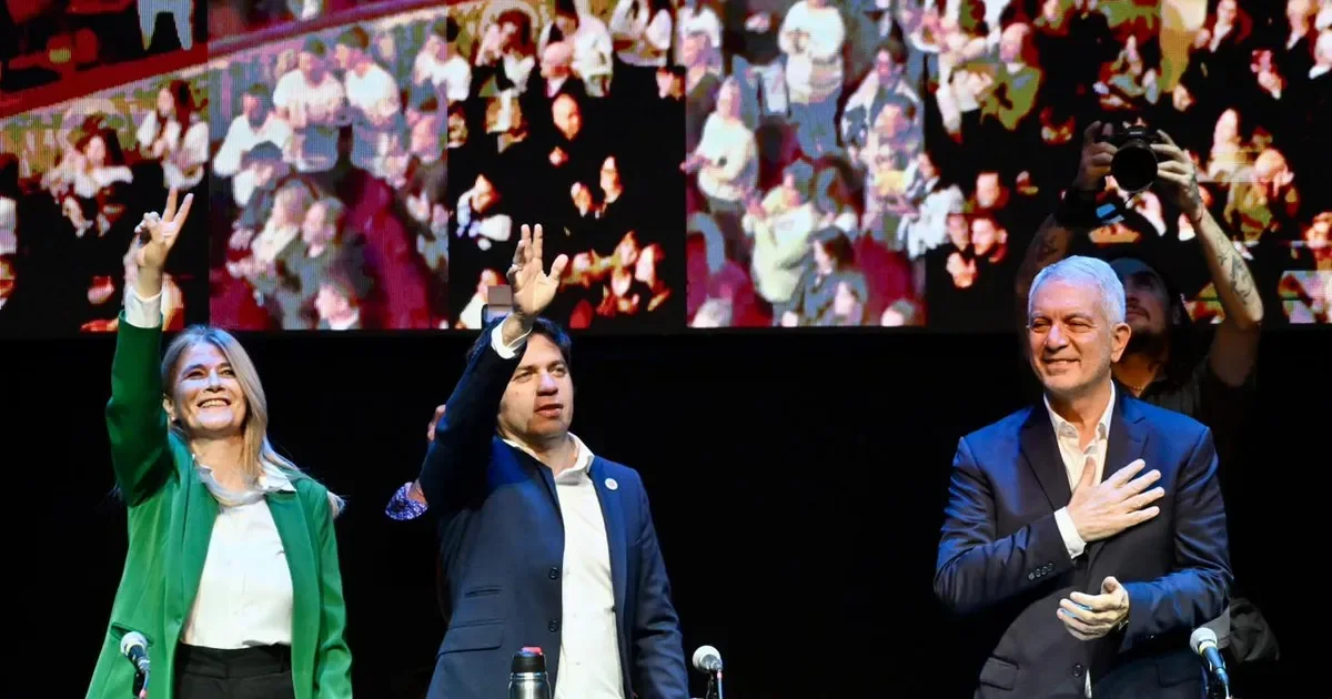 Kicillof lanza curso de liderazgo mientras el kirchnerismo clama por la libertad de Cristina