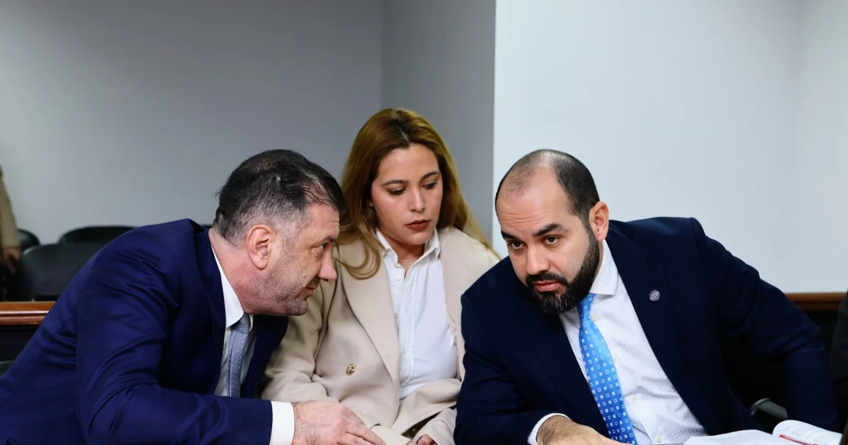 Kueider recibe condena por contrabando: impacto en la política local y regional