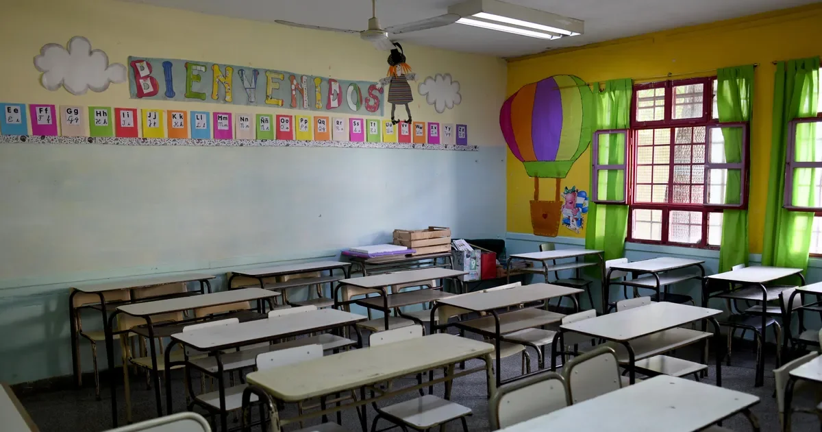 La baja de matrícula en escuelas primarias de la provincia impactará en recursos y personal