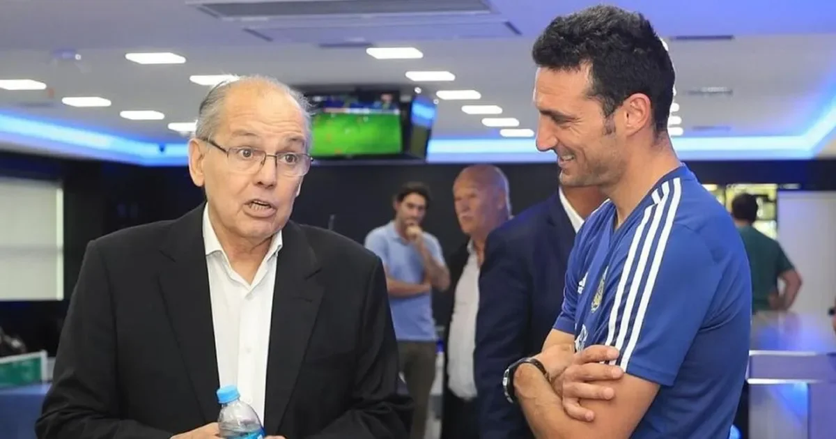 La derrota ante España resuena en Ensenada: Scaloni evoca a Sabella y su legado.