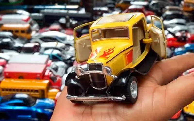 La "Expo Super Colecciones" transforma el fin de semana de Ensenada en un paraíso para coleccionistas