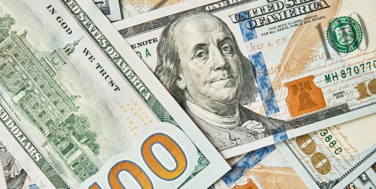 La fluctuación del dólar impacta a comerciantes de Ensenada y La Plata esta semana.