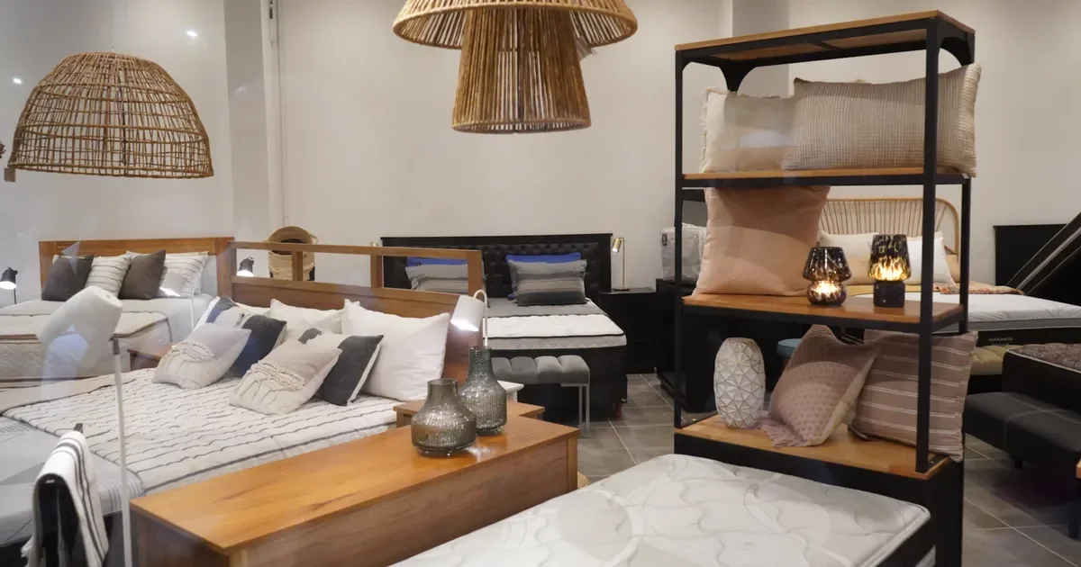 La histórica colchonería de La Plata se reubica tras tres décadas de servicio en la misma esquina