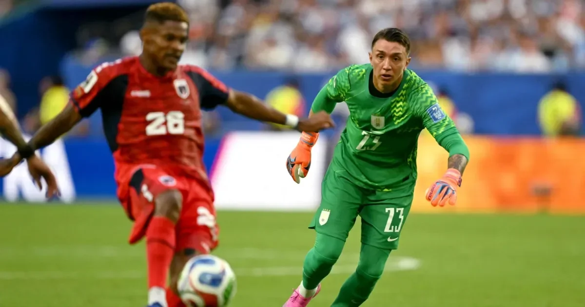 La incertidumbre en la Selección uruguaya: Muslera pone en jaque la decisión de Bielsa