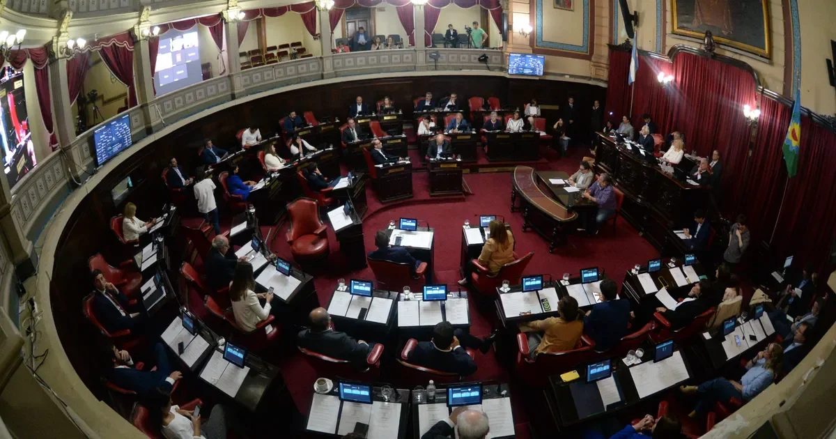 La investigación sobre abusos en el Senado bonaerense afecta a funcionarios y genera expectativa en La Plata
