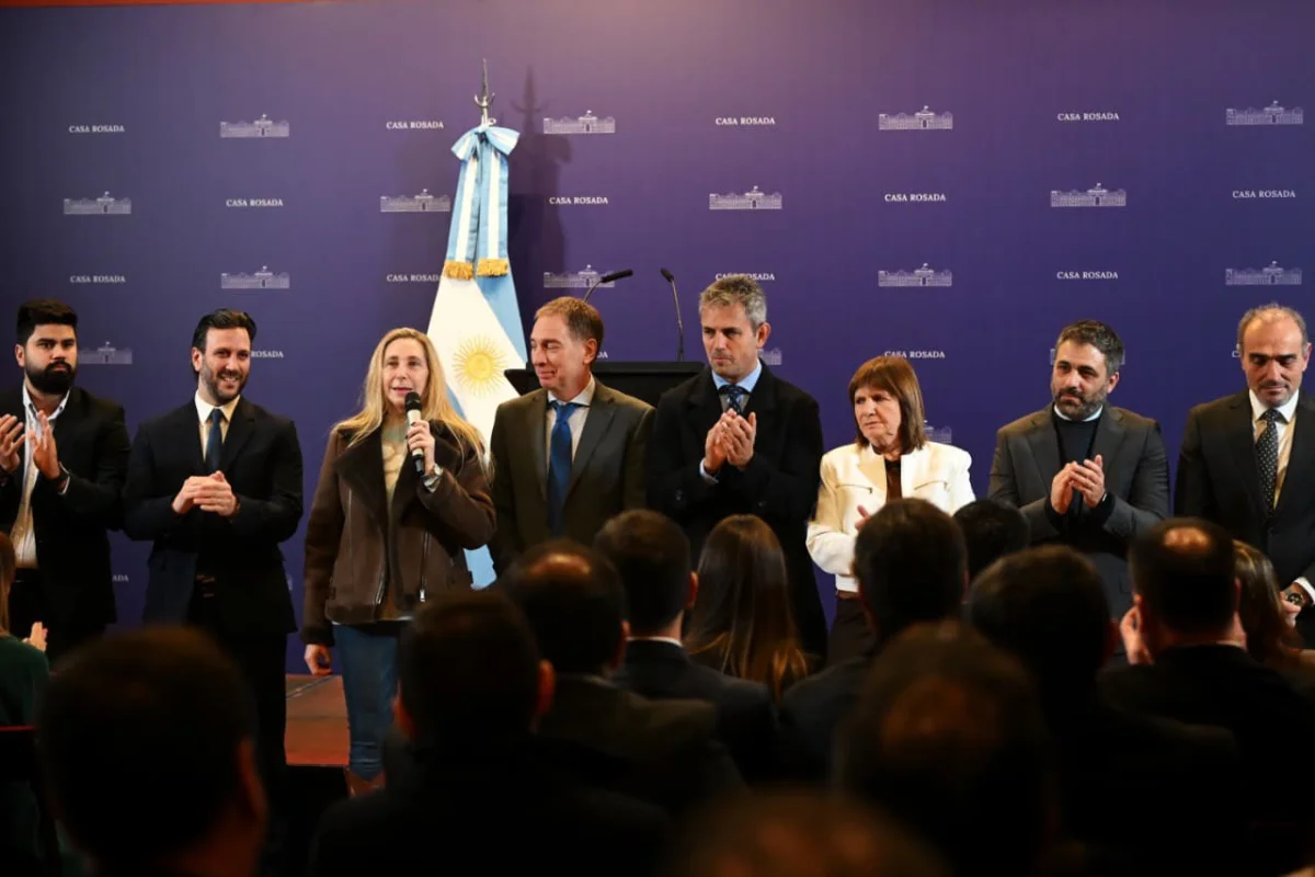 La mesa política en La Plata enfrenta tensiones internas mientras discute el Presupuesto.