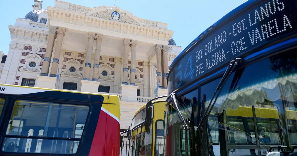 La Plata busca mayor autonomía en la gestión de subsidios para el transporte público del AMBA