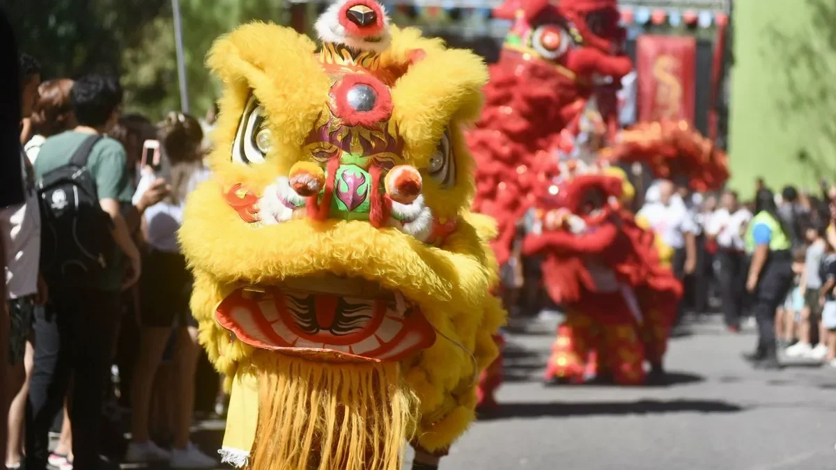 La Plata celebra el Año Nuevo Chino: Plaza Moreno se llena de color y cultura