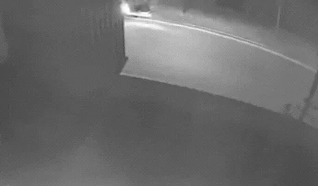 La Plata en alerta: buscan al conductor que atropelló a dos mujeres y escapó