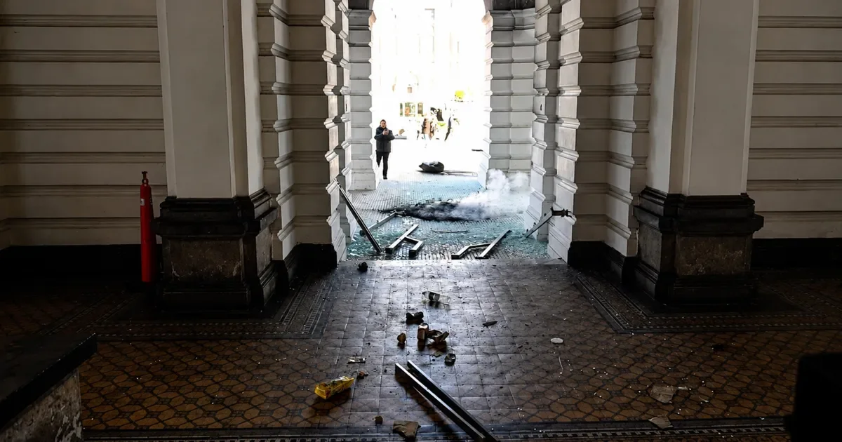 La Plata enfrenta costos millonarios por daños tras incidentes recientes