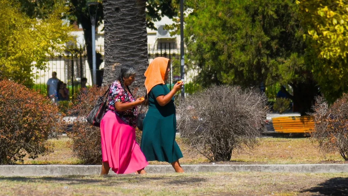 La Plata enfrenta ola de calor que afecta actividades al aire libre esta semana