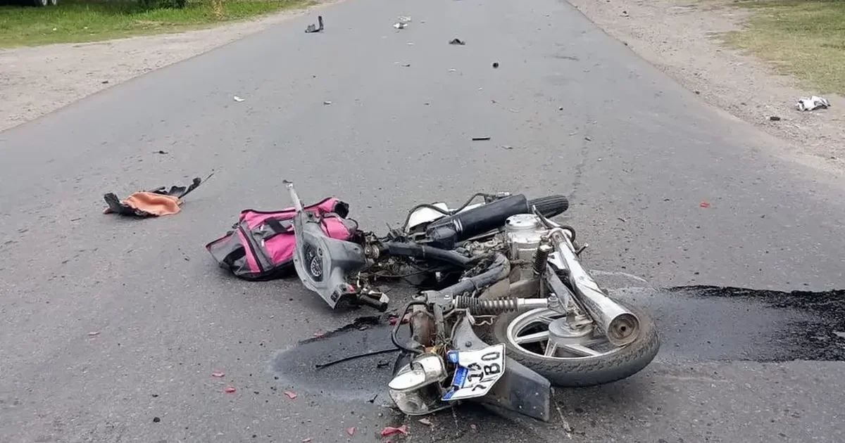 La Plata llora la segunda víctima del tránsito: motociclista choca con utilitario