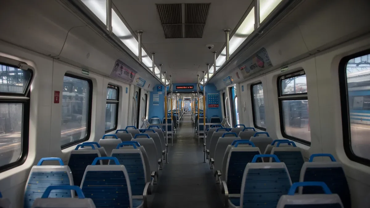 La Plata paralizada: vecinos afectados por la falta de trenes este domingo