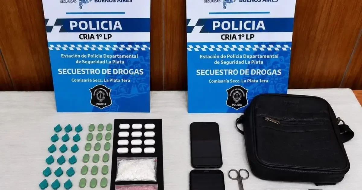 La Plata: persecución y choque revela tráfico de tusi, cocaína y éxtasis