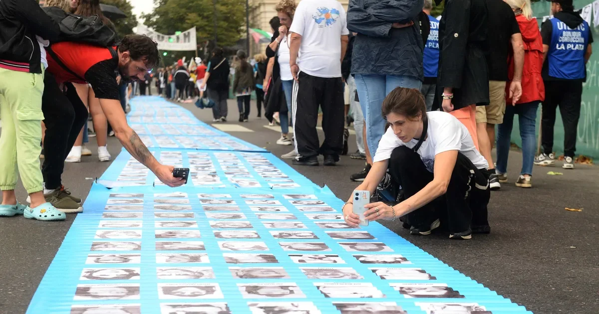 La Plata recuerda a las víctimas del terrorismo de Estado con homenaje de trabajadores judiciales
