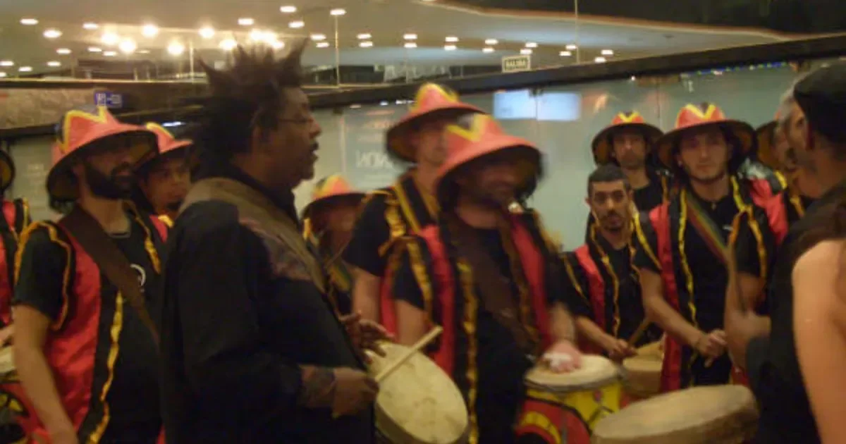 La Plata revive su tradición: La comparsa La Cuerda homenajea a Rubén Rada con candombe
