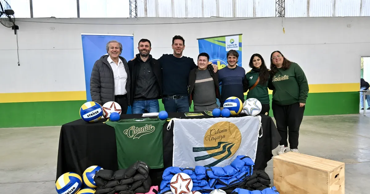 La Plata se beneficia: un club de barrio recibe nueva indumentaria deportiva del IPLC