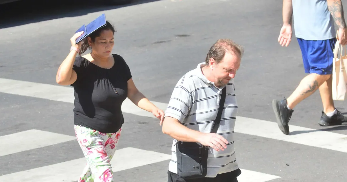 La Plata se prepara para enfrentar otra ola de calor que afectará a los vecinos esta semana