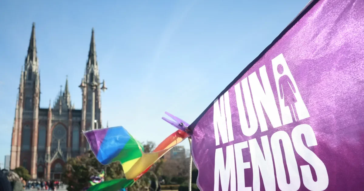 La Plata se prepara para la marcha Ni Una Menos: organizaciones sociales y feministas se movilizan