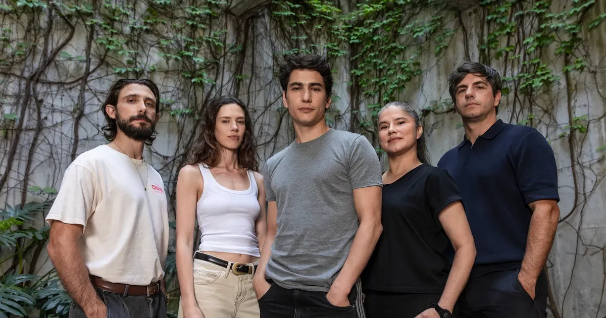 La Plata se prepara para recibir a grandes estrellas en una nueva miniserie de Netflix