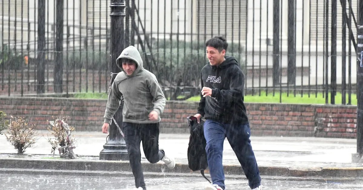 La Plata se prepara para un aumento en la humedad y tormentas tras el fin de las heladas