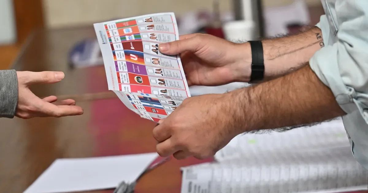La Plata se prepara para un cambio en las elecciones: impulsan la Boleta Única de Papel