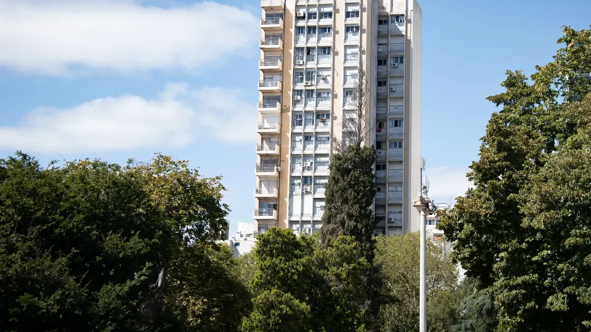 La Plata se prepara para un domingo lluvioso que alivia el calor agobiante