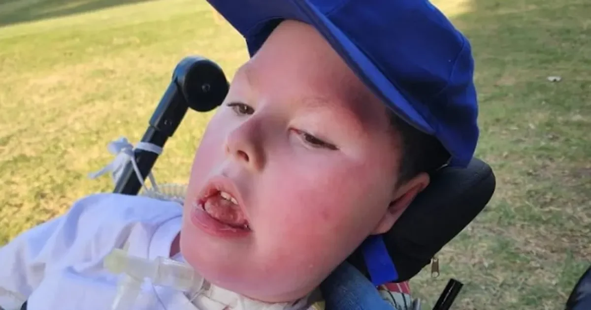 La Plata se une para ayudar a un chico que necesita medicación vital para su salud