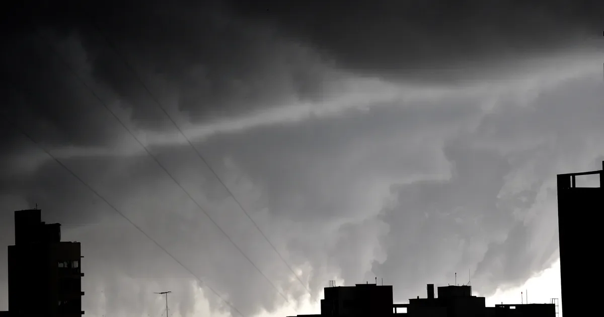 La Plata y alrededores se preparan para tormentas intensas que afectarán a miles de vecinos