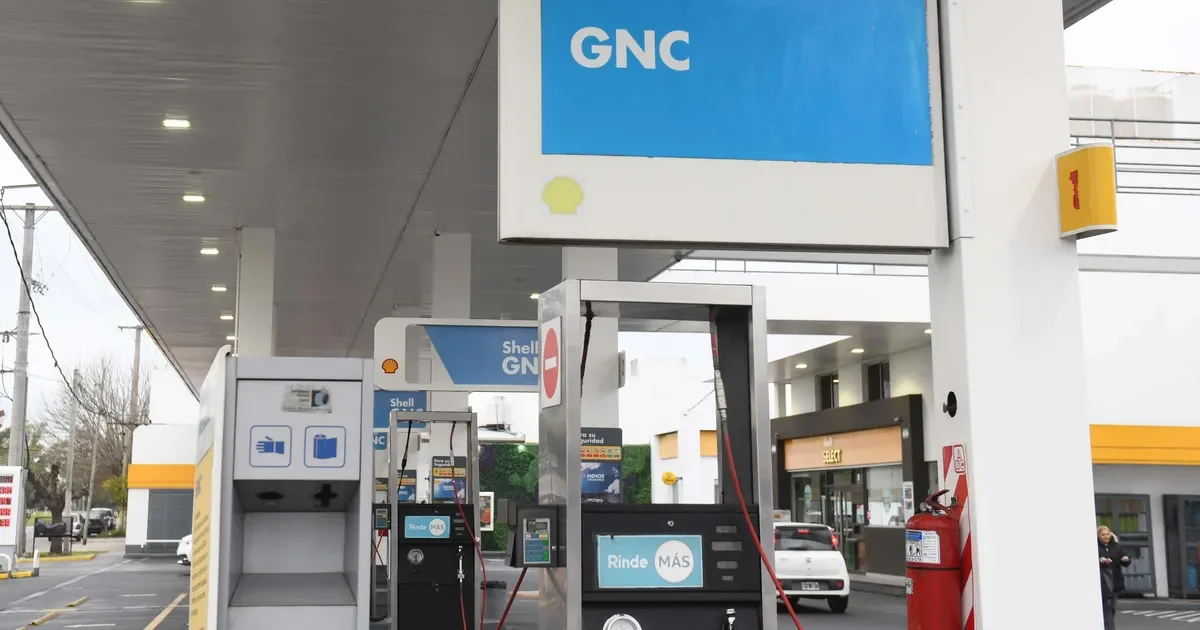 La Plata y alrededores vuelven a la normalidad en la venta de GNC tras 48 horas de escasez