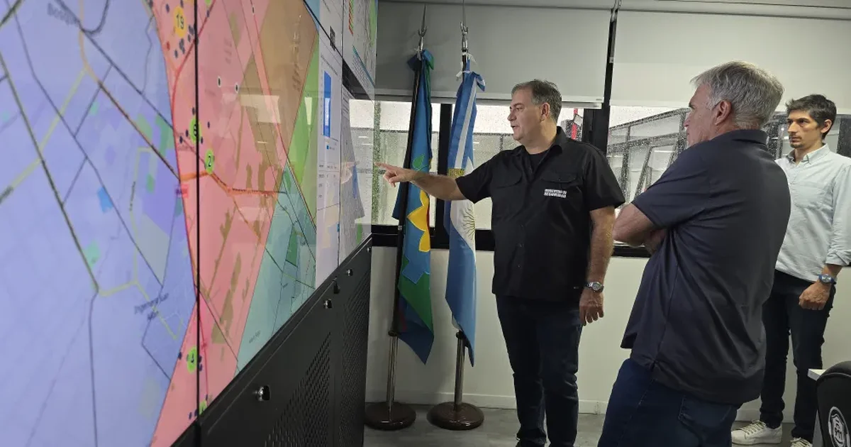 La Plata y Berisso se preparan para un sistema de emergencias 911 más eficiente