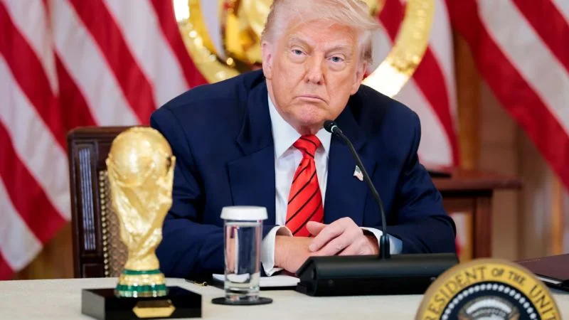 La política empaña la llegada de Trump al Mundial, afectando a los fanáticos en Buenos Aires.