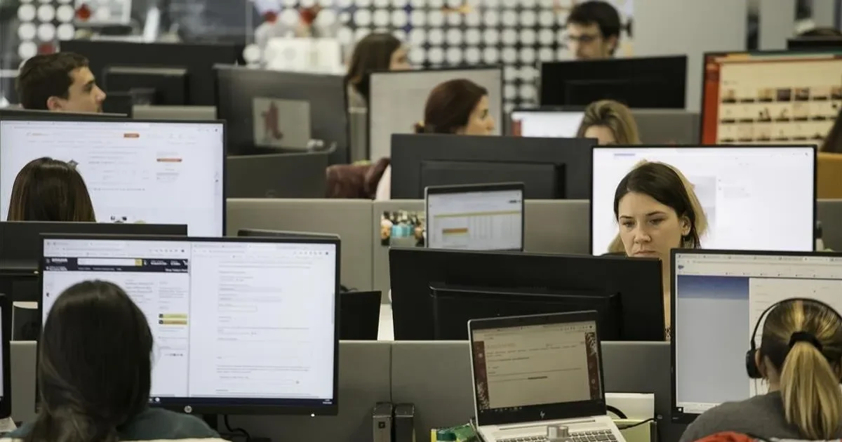 La Provincia de Buenos Aires busca incorporar 530.000 empleados públicos en el futuro cercano.